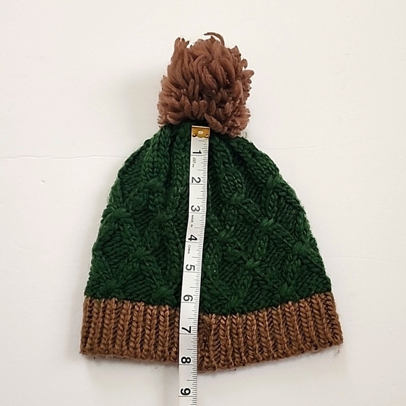 Artic Paw Kids Forest Green & Chocolate Brown Soft Clean Cable Knit Warm Hat - Picture 4 of 9
